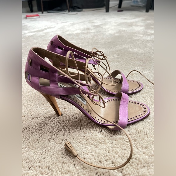 Manolo Blahnik Purple Heels - Picture 2 of 4